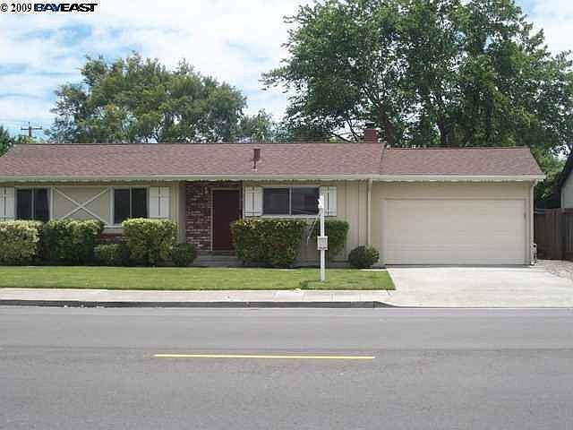 1st image of 8280 Davona Dr