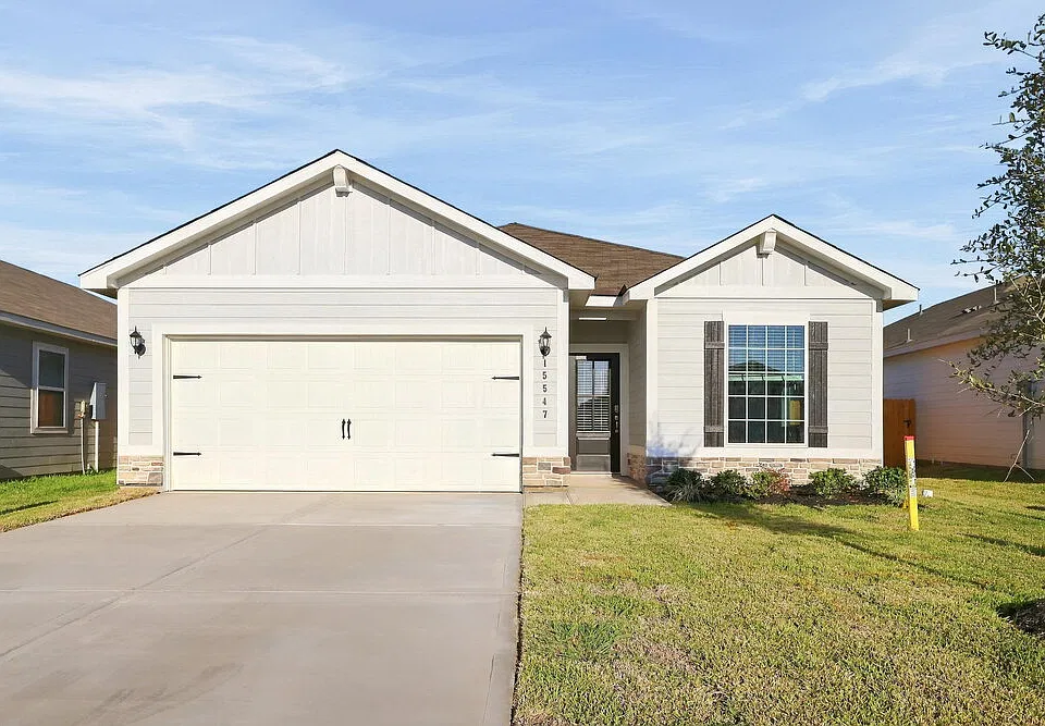 15547 Caramel Springs Dr