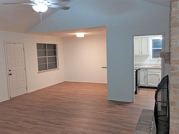 5th image of 11703 Steamboat Springs Dr