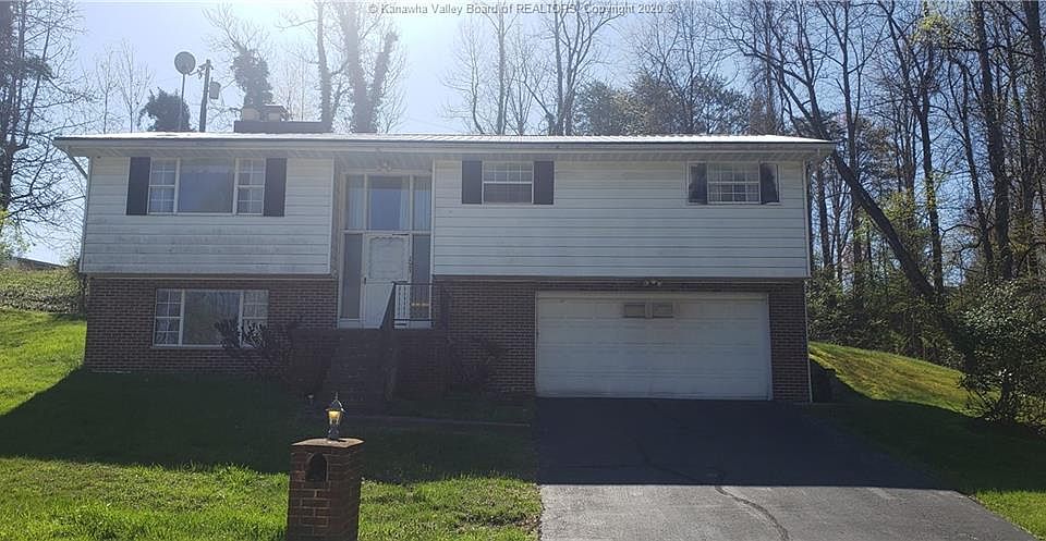 1st image of 2043 Oakridge Dr