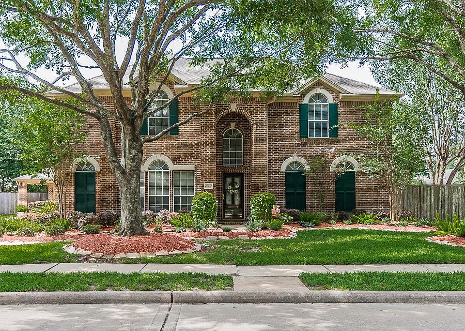 1st image of 6402 Stone Briar Dr