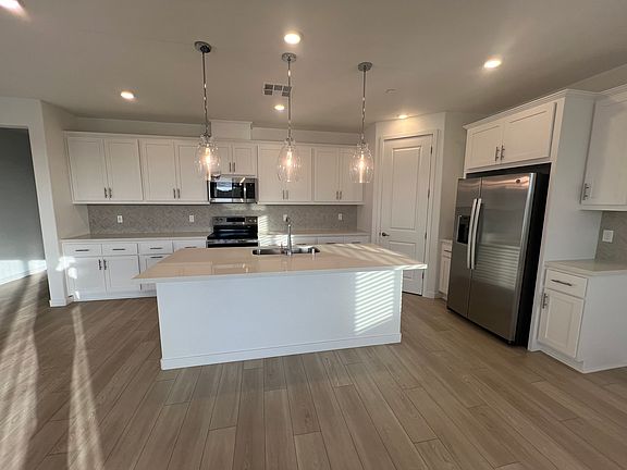 2nd image of 1791 Lacey Ave