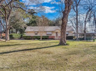 10113 E Kings Hwy, Shreveport, LA 71115