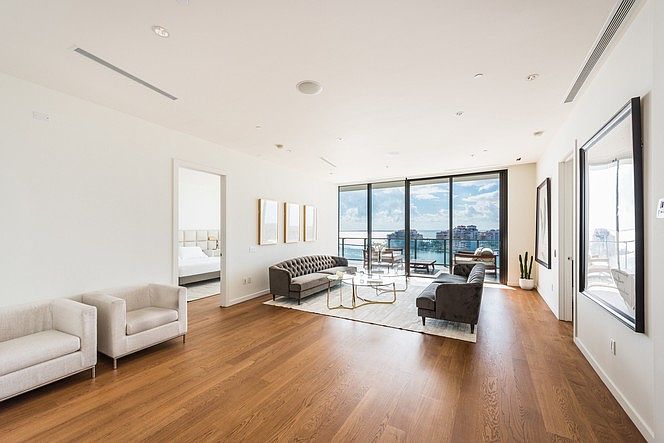 1st image of 800 S Pointe Dr APT 1203