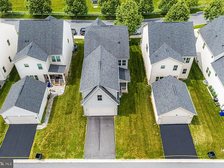 5861 Oakdale Village Rd — Photo 38