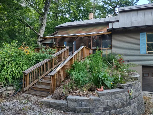 1500 N Market St, Galion, OH 44833