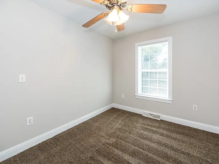 814 King Arthur Dr — Photo 21