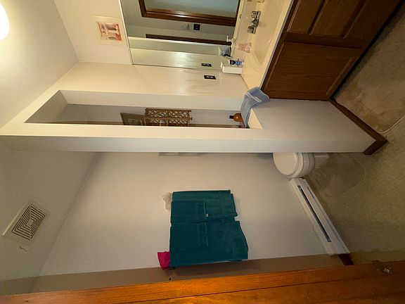 5th image of 47 Edgewater Ests