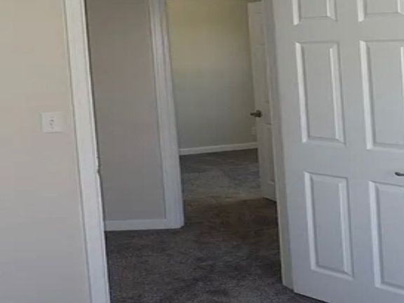 5th image of 634 23rd St NE #634