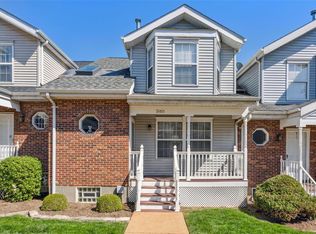 3160 Carrsville Ct, Saint Louis, MO 63139