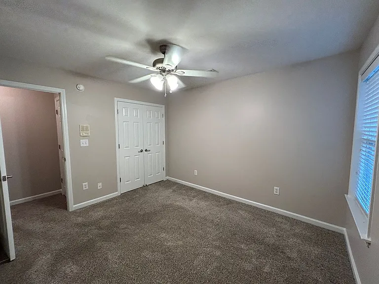 1390 Island Town Dr — Photo 26