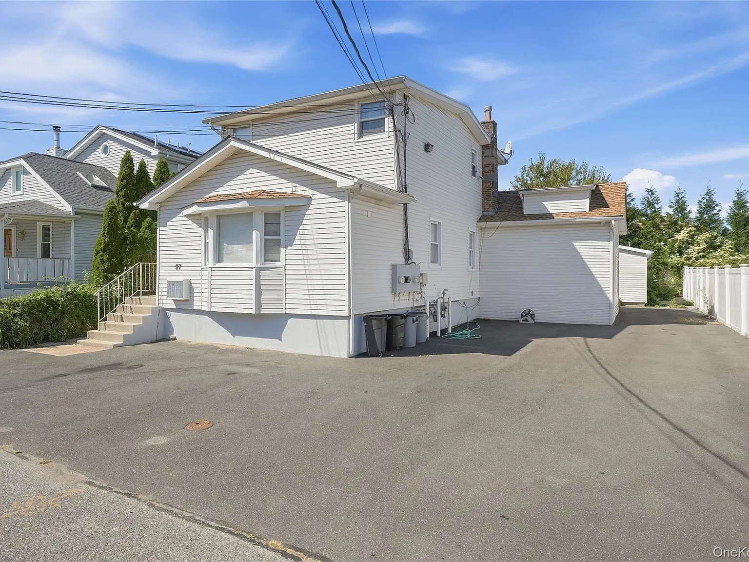 3 bed, 2.0 bath, 1000 sqft, $3,500 — Photo 3