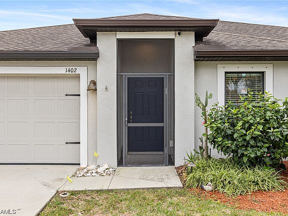 3rd image of 1402 SW 10th Ter