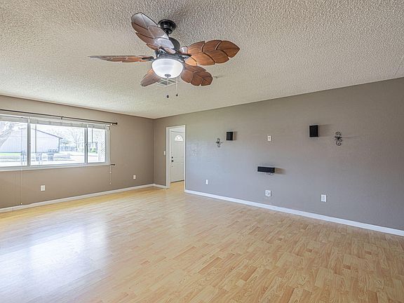 4th image of 8805 E Avenue U6
