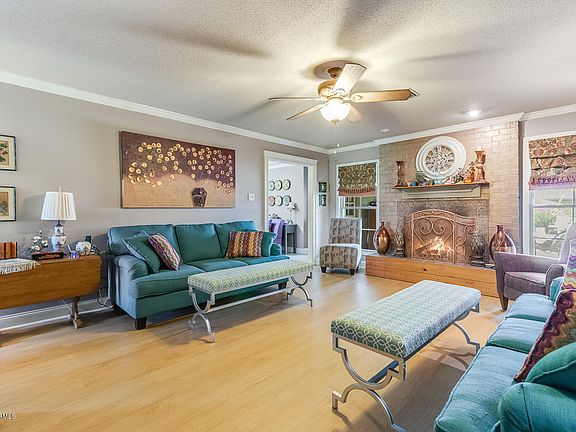 5th image of 113 Irish Bend Dr