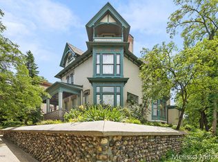 214 Fountain St NE APT 3, Grand Rapids, MI 49503