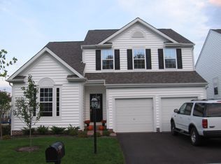5750 Triplett Sq, New Albany, OH 43054