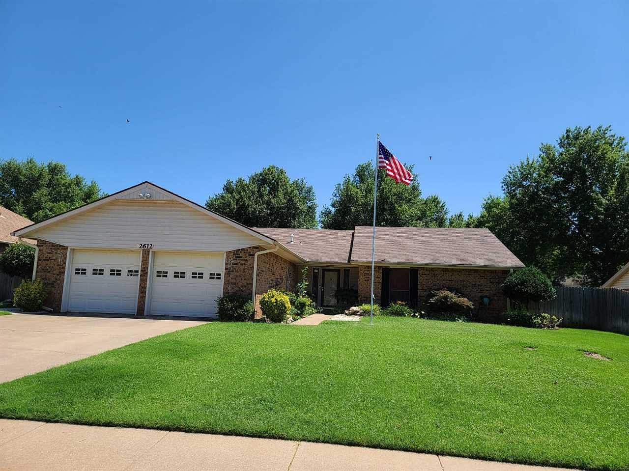 2612 Summer Field Ave, Ponca City, OK 74604 Zillow