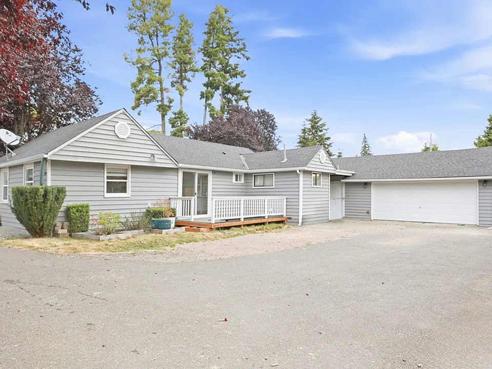 2404 116th St SE