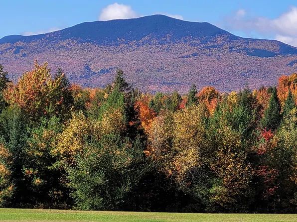 102 River Bend Meadow Drive, Hyde Park, VT 05655