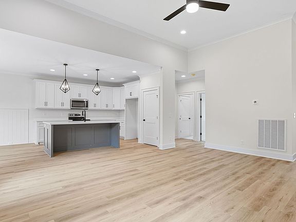 5th image of 4380 McCrary Rd