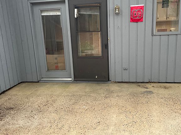 3rd image of 4314 Hunters Club Dr