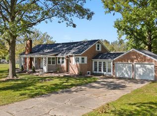 311 W 2nd St, Beckemeyer, IL 62219