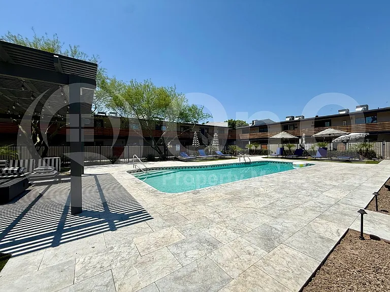 1840 W Thomas Rd #14 — Photo 23