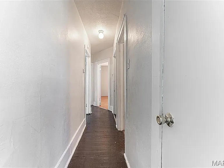 3540 Michigan Ave — Photo 19