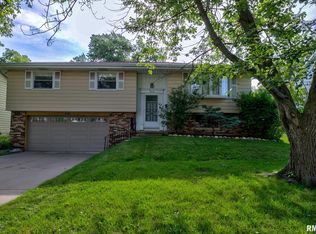 7414 N Parliament Pl, Peoria, IL