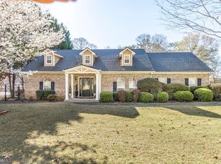 96 Pointe View Ct, Jackson, GA 30233