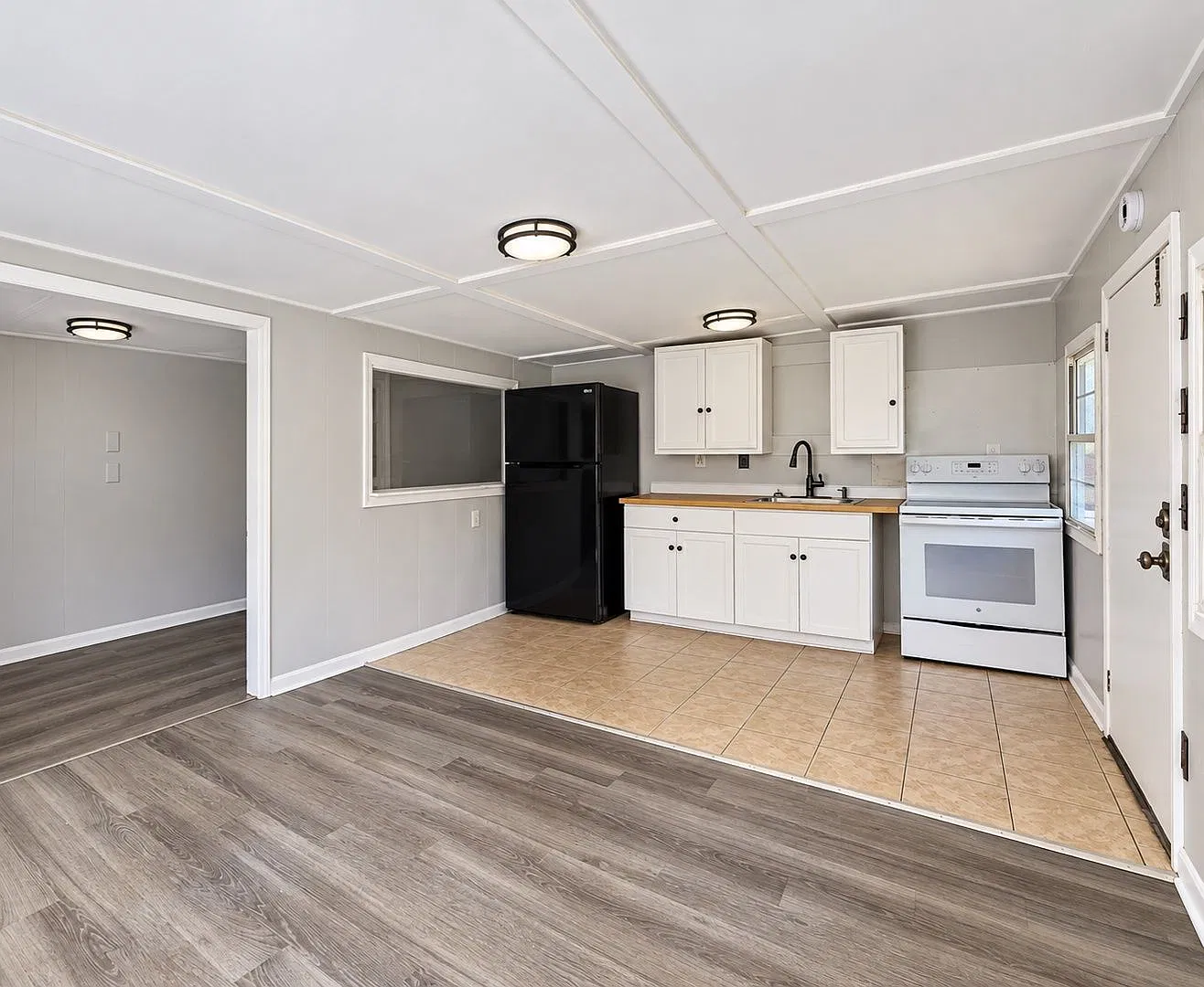 1 bed, 1.0 bath, 750 sqft, $895 — Photo 3