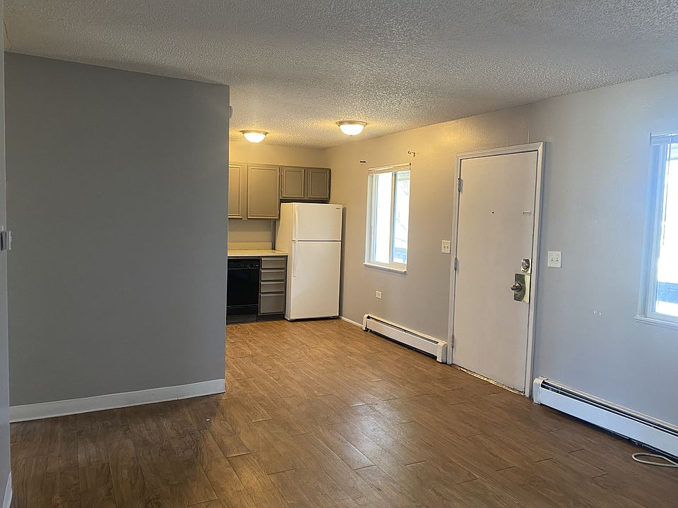 Living room to Dining area/Kitchen