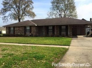 1734 Bay Tree St, Lutcher, LA 70071