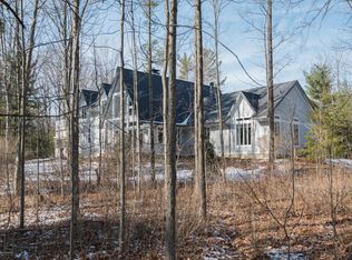 8926 Warren Woods Rd, Union Pier, MI 49116