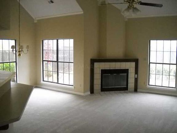 2nd image of 1700 Beaver Trail Dr