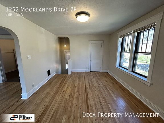 3rd image of 1252 Moorlands Dr #2F