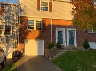 299 Murrays Ln, Castle Shannon, PA 15234