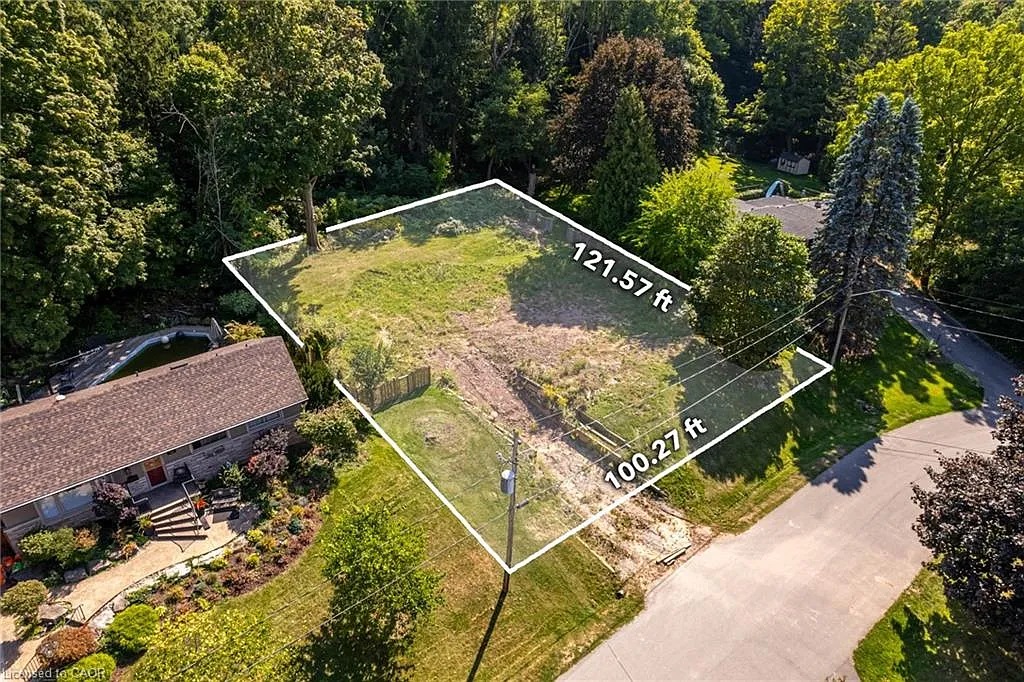 788 Mewburn Rd photo 1