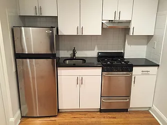 Rented by Metropolis Real Estate of Manhattan