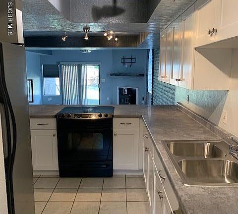 2nd image of 1034 E Navajo St #C