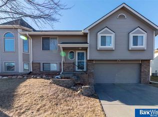 1605 SW 31st St, Lincoln, NE 68522