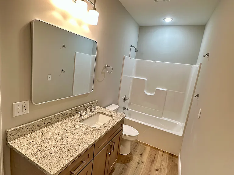 216 Kinniard Rd — Photo 9
