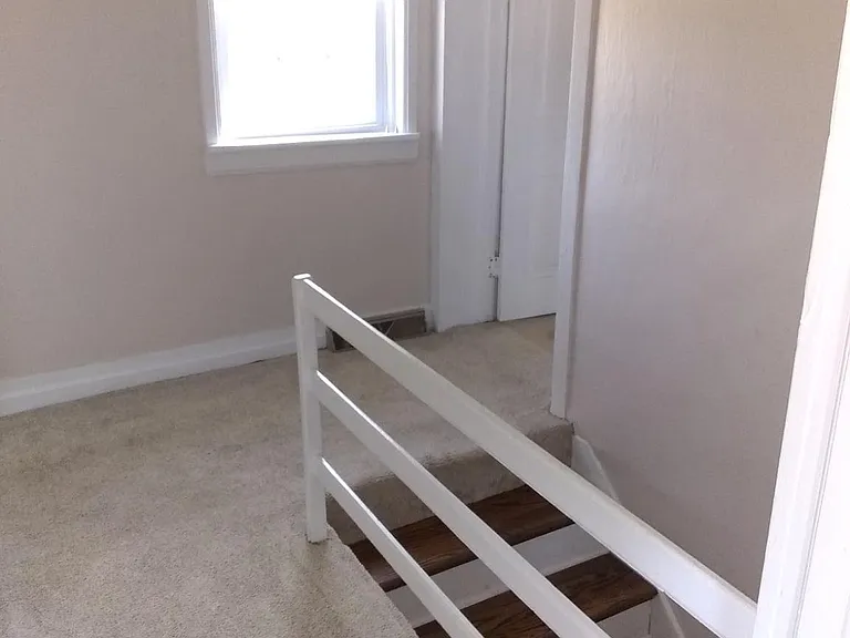 442 Green Ln — Photo 20