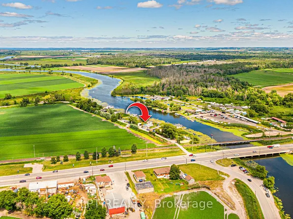 17 Private Dr, Bradford West Gwillimbury, ON L3Z 3H3