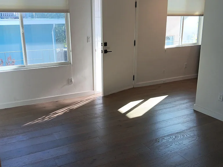 2043 Emerson St #C — Photo 3