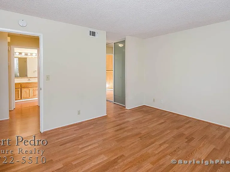 1748 Vista Del Sol — Photo 15
