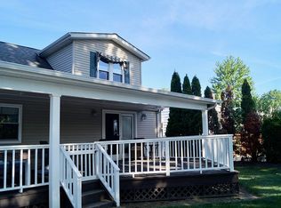 5114 Chestnut Hill Dr, Willoughby, OH 44094