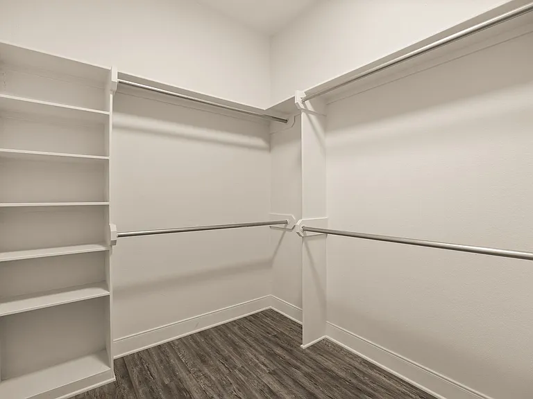1617 Legacy Dr — Photo 14