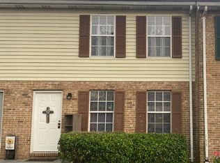 311 Buckingham Dr, Stephens City, VA 22655